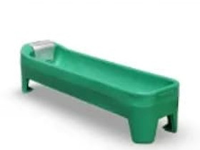 Plastic waterer.jpg